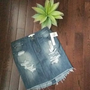 NEW Distressed Denim Skirt. Sz 28. Raw Hem